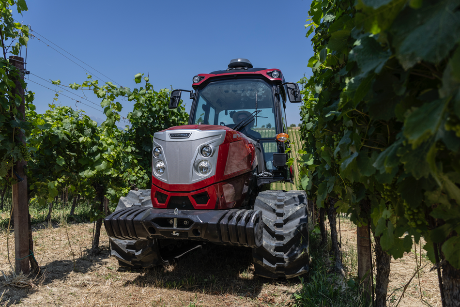 McCormick X4-120TM Raupenschlepper KABINE