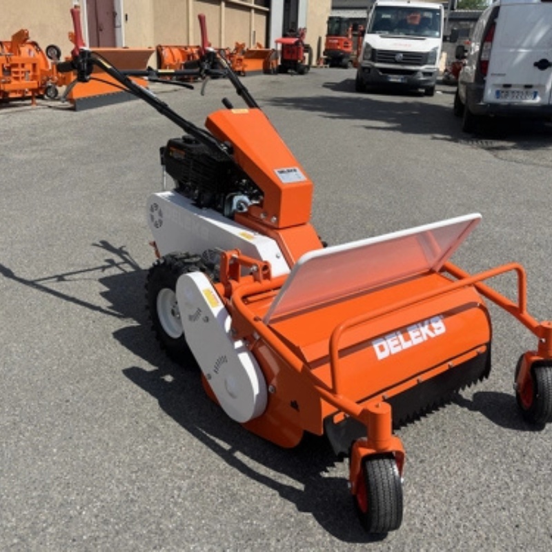 Professioneller, selbstfahrender Schlegelmäher für hohes Gras und Brombeersträucher - SMART-800 - Schnittbreite: 700,0 mm